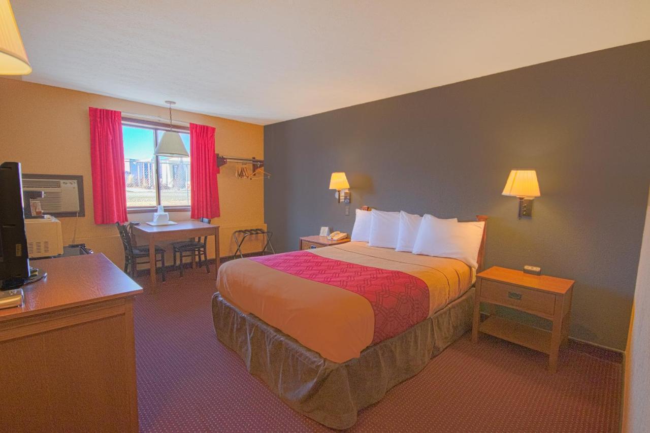 Econo Lodge Junction City I-70 Near Fort Riley Extérieur photo