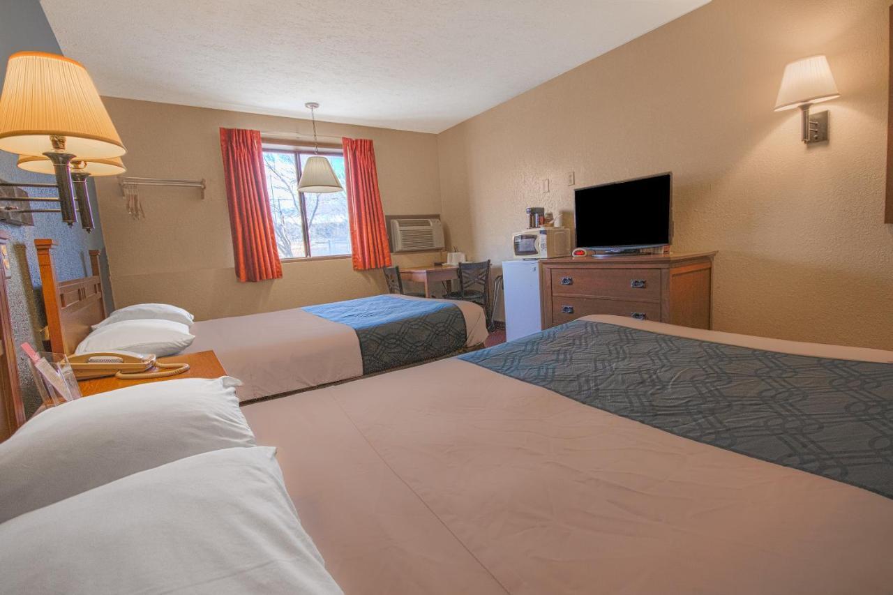 Econo Lodge Junction City I-70 Near Fort Riley Extérieur photo